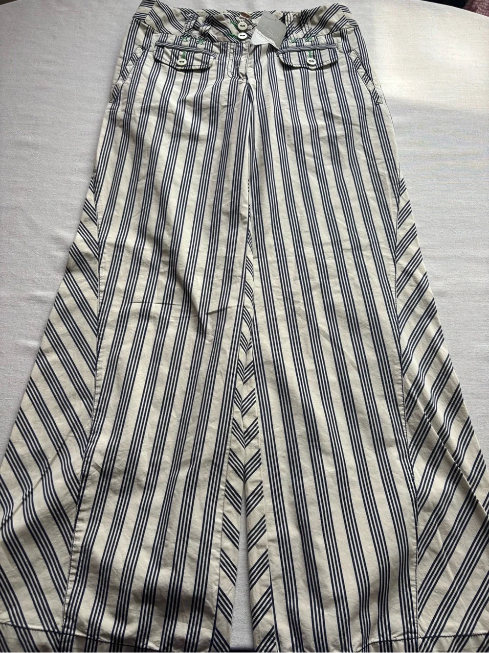 NWT Anthropologie Striped Wide Leg Full Length Pants Beige Navy Size 4 - Picture 2 of 10